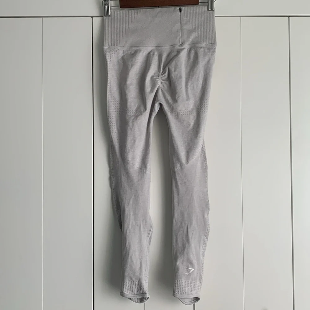 Gymshark‎ Vital Rise Seamless Leggings light gray small - Picture 3 of 7